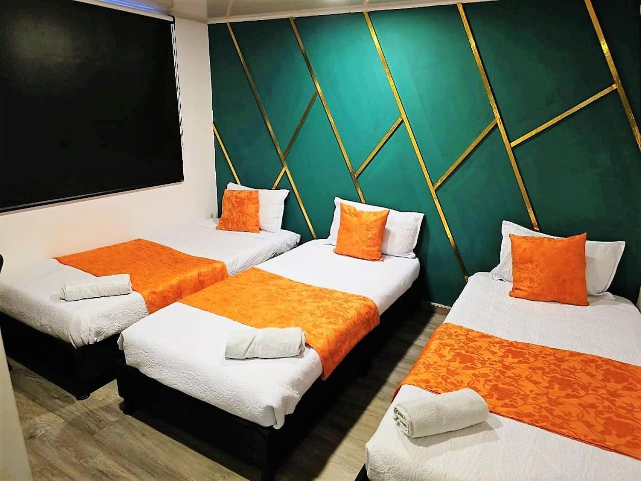 Hotel Kristal Ferial Bogotá Exterior foto